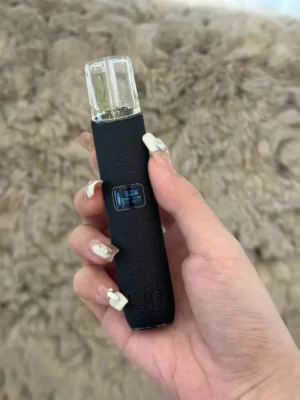 ILIA哩亞電子煙主機,適配通用一代煙彈,【魅影黑】皮革系列煙桿